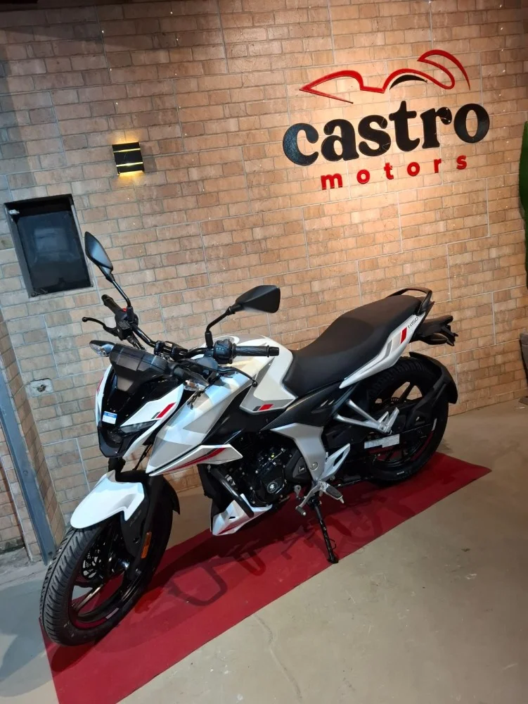 BAJAJ PULSAR N150